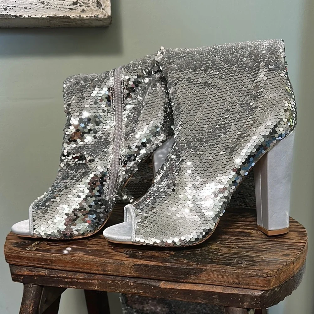 KHPAERMEI Sparkly Thigh High Open Toe Chunky High Heel Boots - Silver Sequin